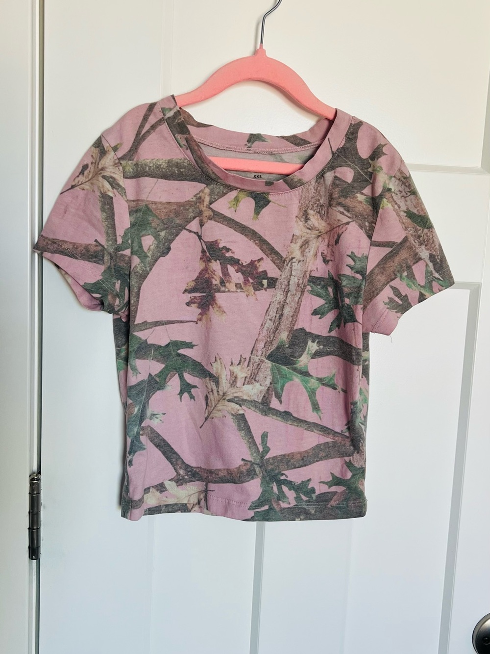 PacSun Pink Camo Nature Print Short Sleeve Tee